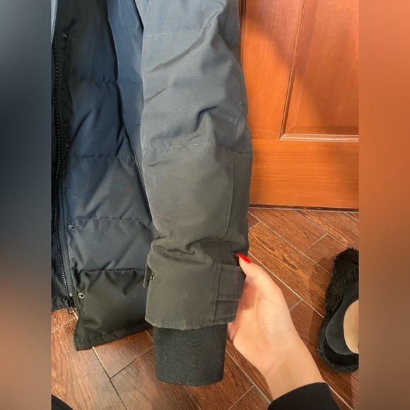 Canada Goose Shelburne Parka - Picture 5 of 15